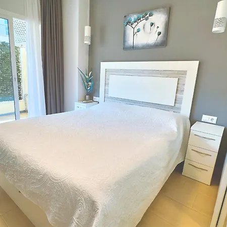 Modern Renovated One Bed In Edificio Apolo Center Marbella