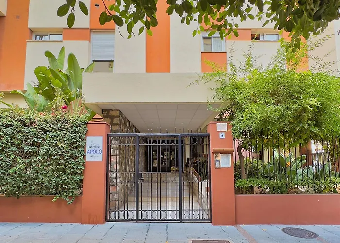 Modern Renovated One Bed In Edificio Apolo Center Appartamento