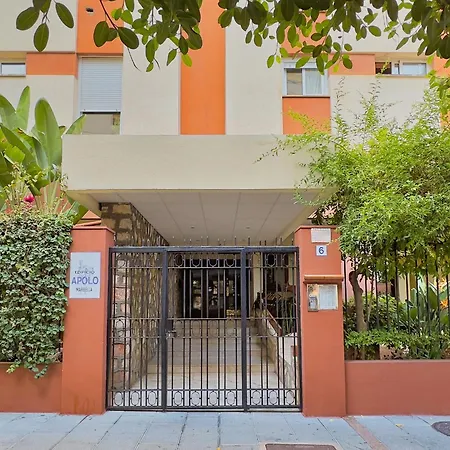 Modern Renovated One Bed In Edificio Apolo Center Διαμέρισμα